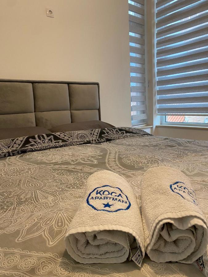 Koca Apartmani Novi Pazar Bilik gambar